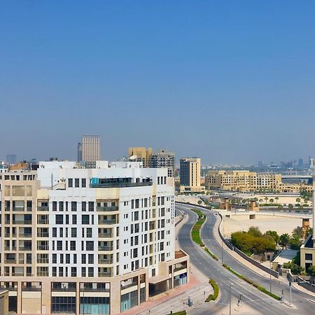 Courtyard By Marriott Culture Village, Dubai Bagian luar foto