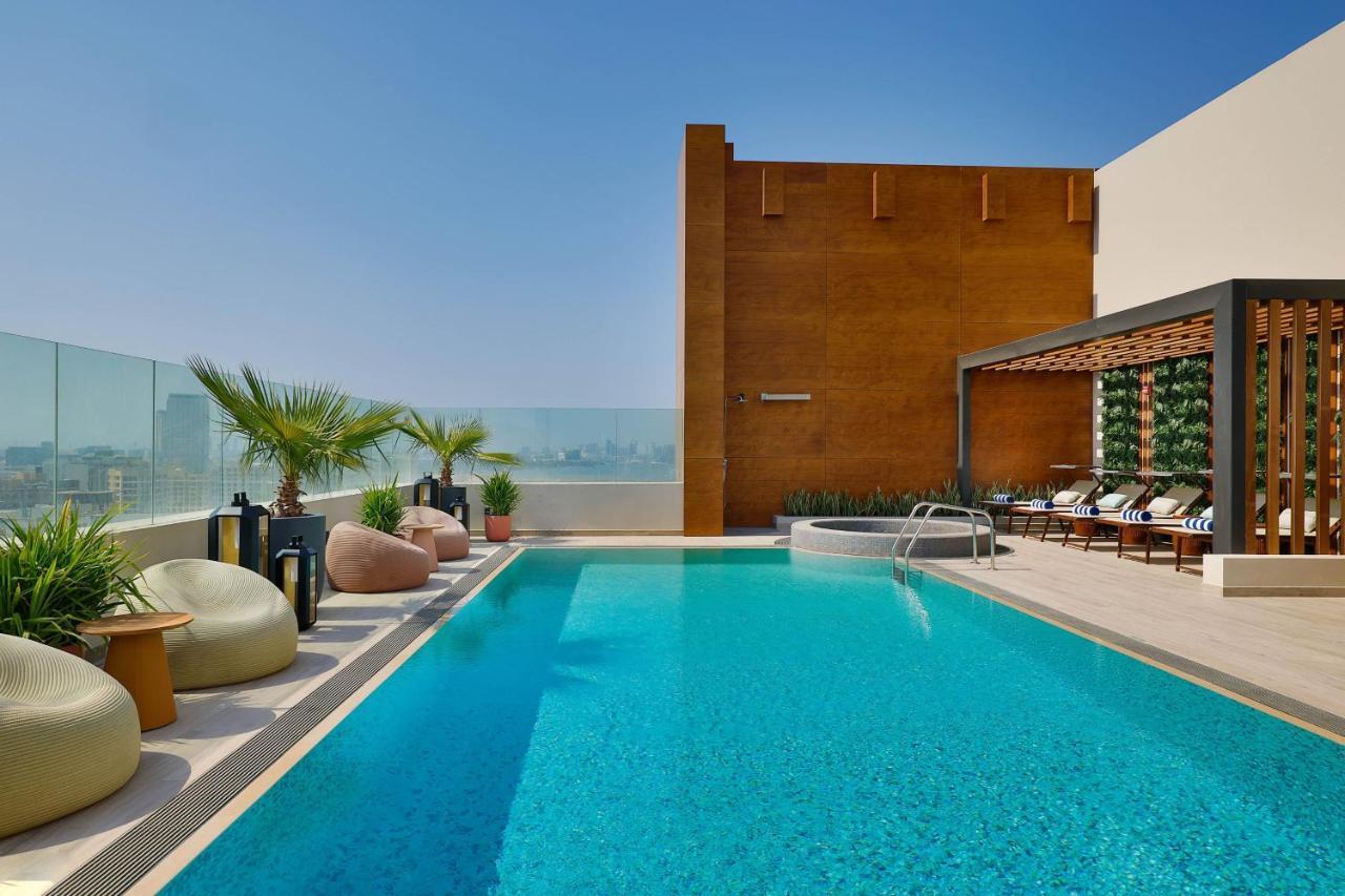 Courtyard By Marriott Culture Village, Dubai Bagian luar foto